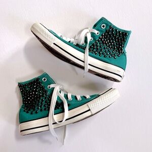 Converse All Star high top teal studded sneakers   Size 7 women’s, size 5 men’s